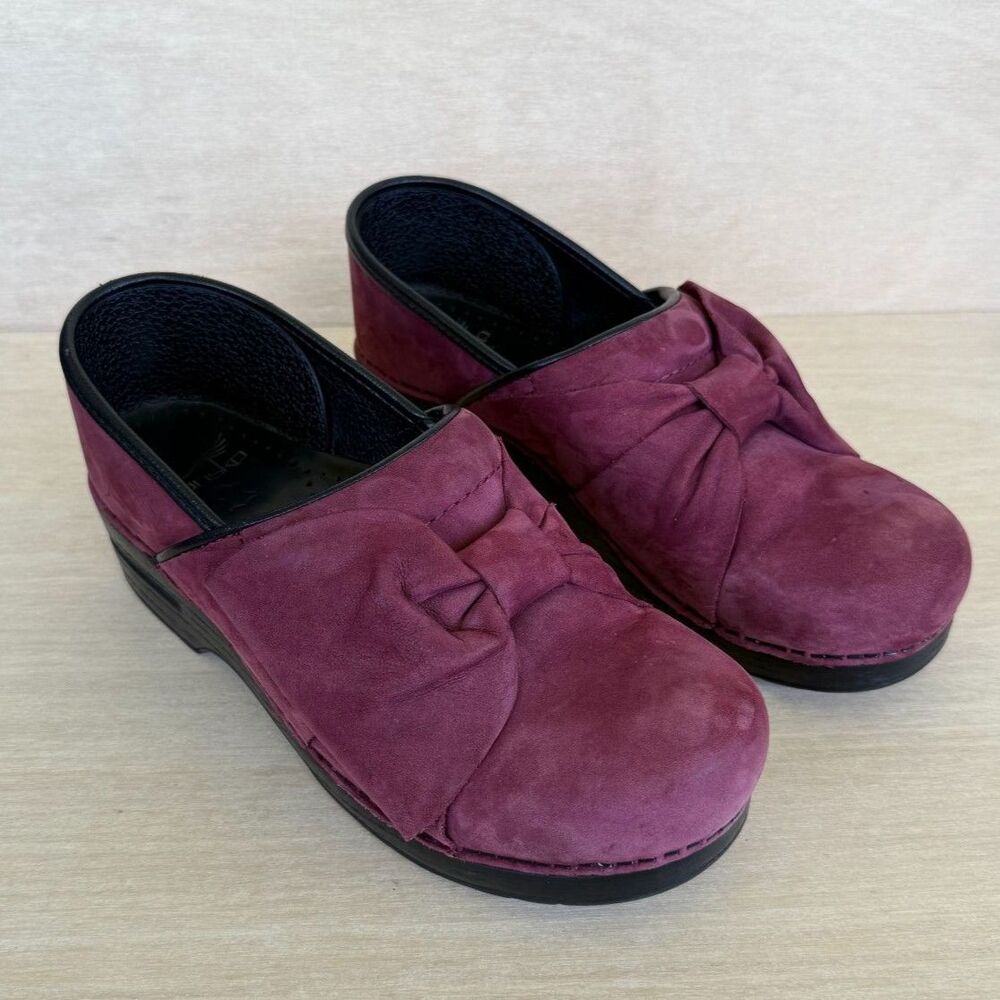 Dansko Professional Bow Accent Clogs Plum Purple Suede Mules Womens EU 40 US 9.5